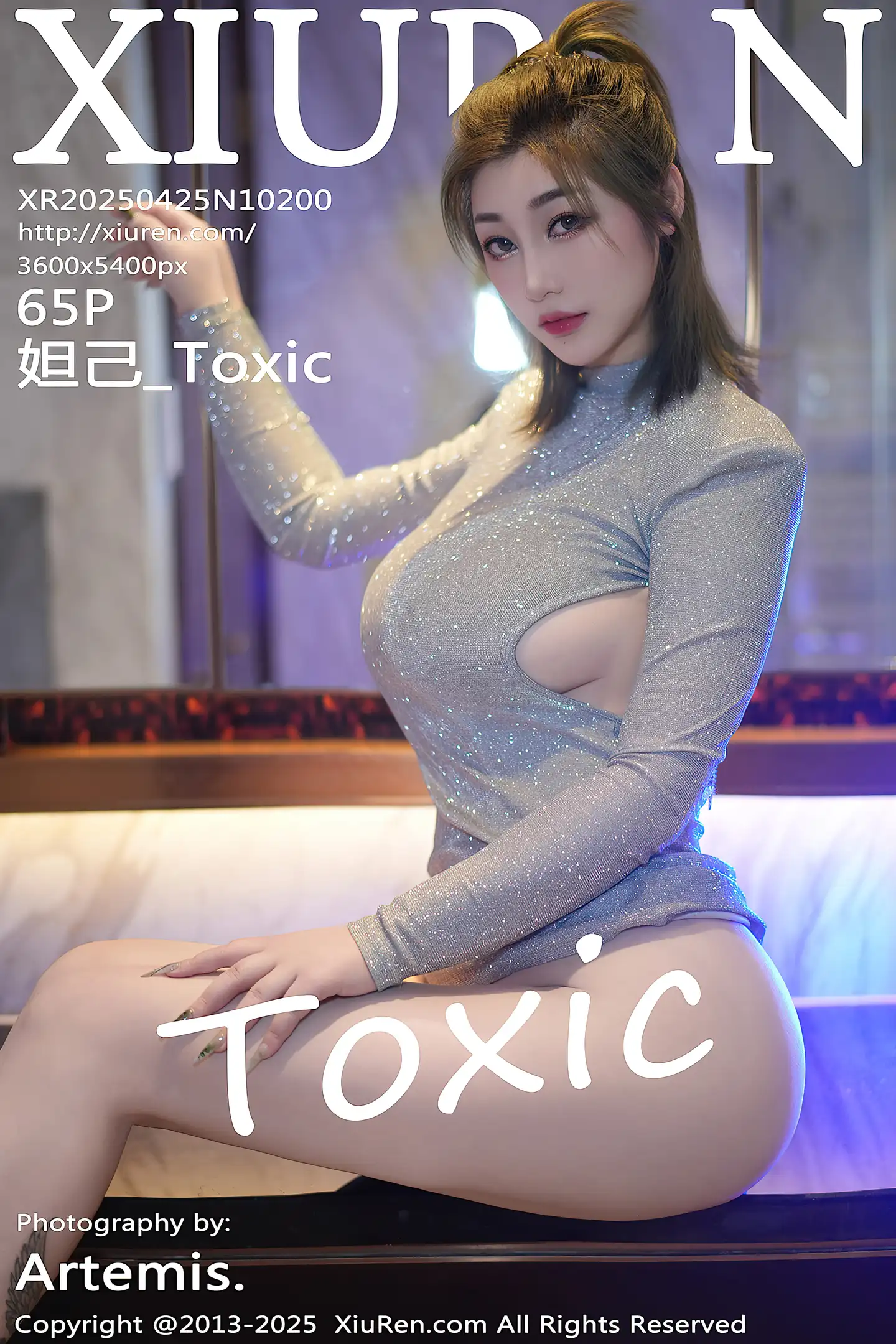 [XiuRen秀人网]No.10200_女神妲己_Toxic性感银色连衣短裙露白色情趣内衣秀翘臀诱惑写真65P-秀人网 - XiuRen.Space